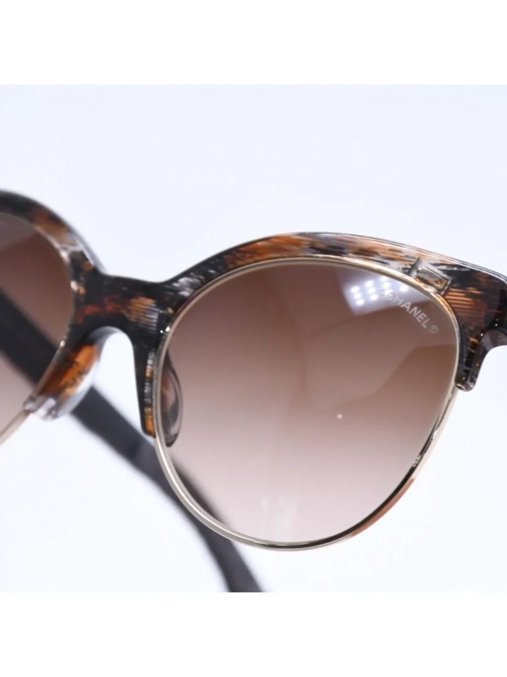 Chanel Sunglasses Eyewear S5 CC Logo Quilted Temple